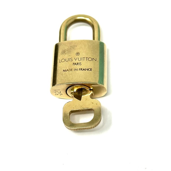 Louis Vuitton Accessories - Authentic Louis Vuitton Gold Lock & Key Brass Number 321